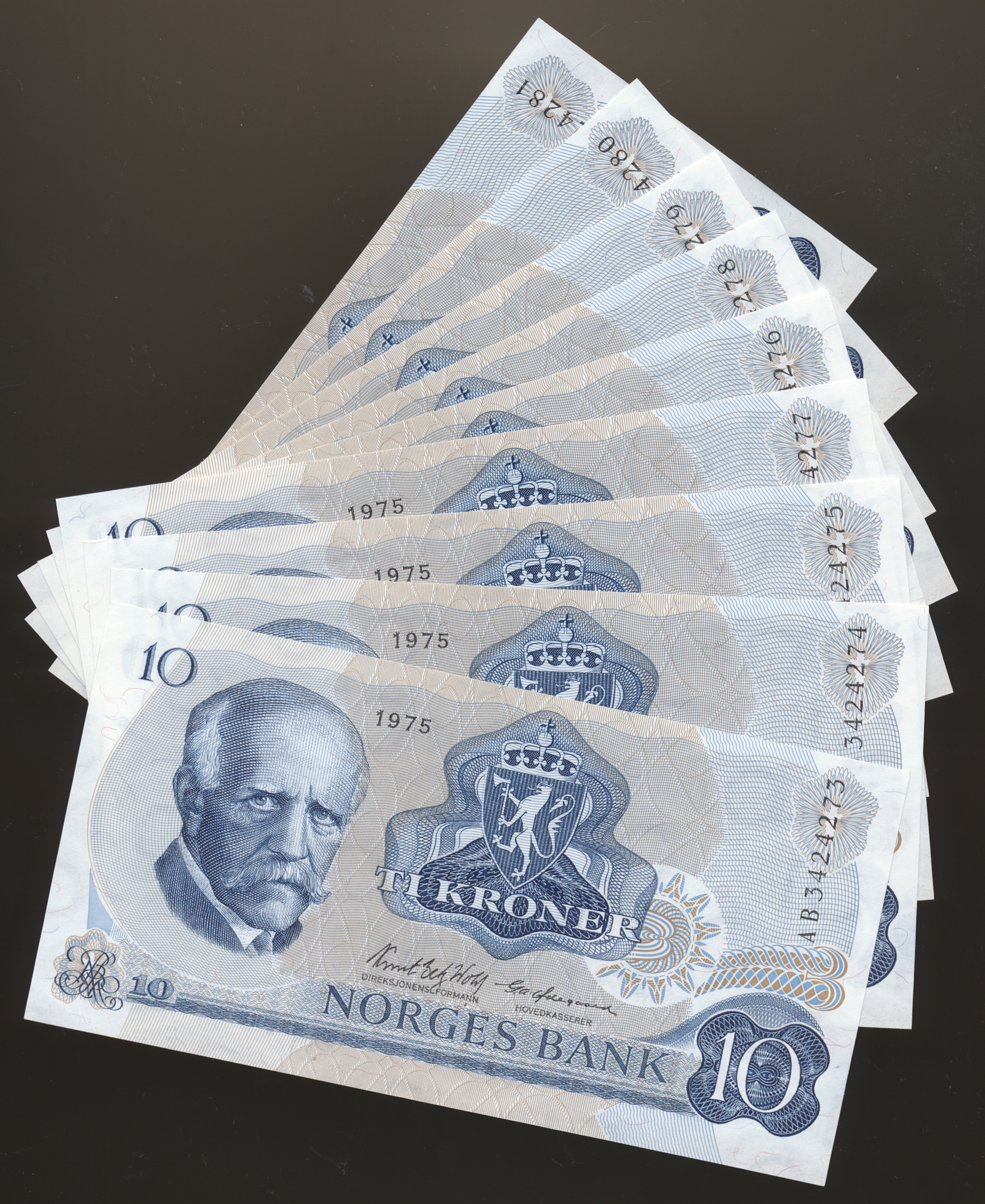 10 Kroner 1975 AB, 9 Stk i Nummerrekkefølge Kv 0-0/01