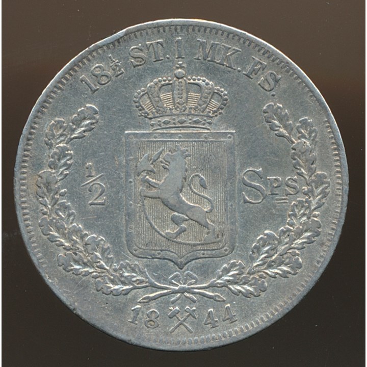 1/2 Speciedaler 1844 Kv 1/1+, liten kantskade