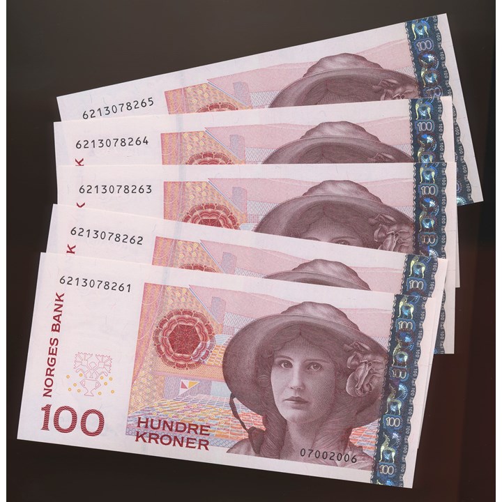 100 Kroner 2006, 5 Stk i Nummerrekkefølge Kv 0