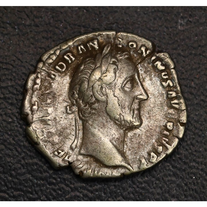 Romerriket Antonius Pius (138-161) Denar Kv 1+